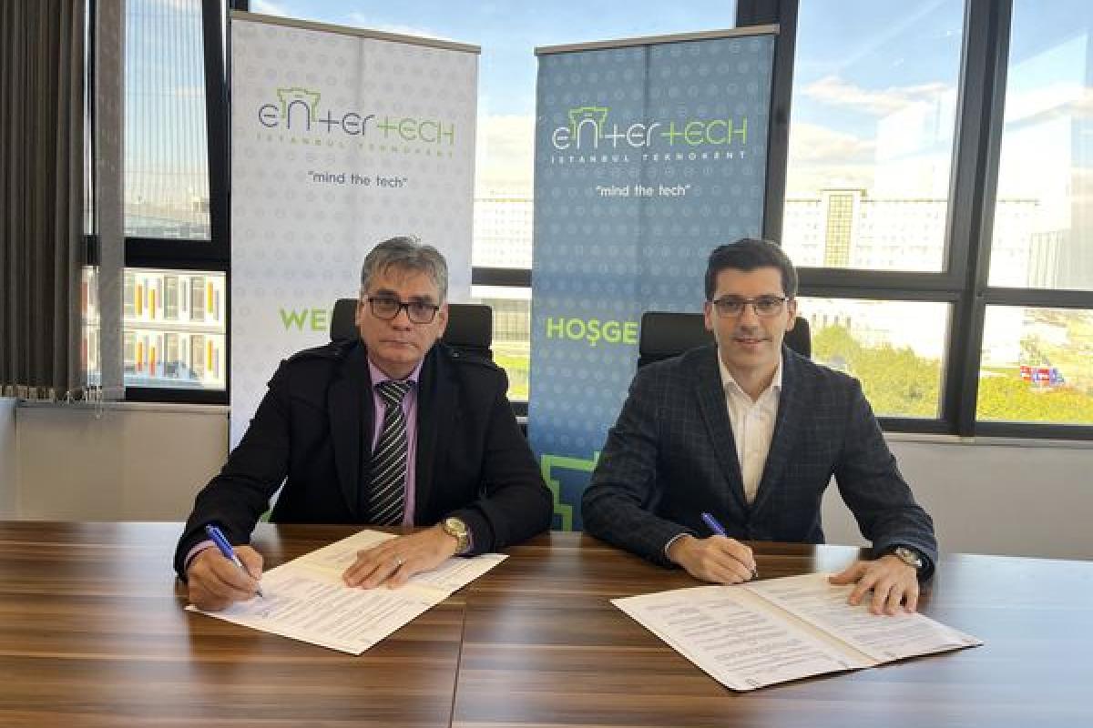 Firma de Convenio con Entertech İstanbul Teknokent