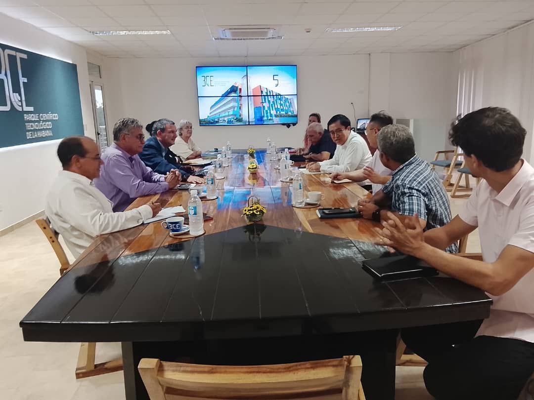 visita al parque de representantes de Iflatek visita al parque de representantes de Iflatek