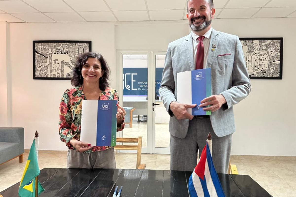 UCI y UFJ